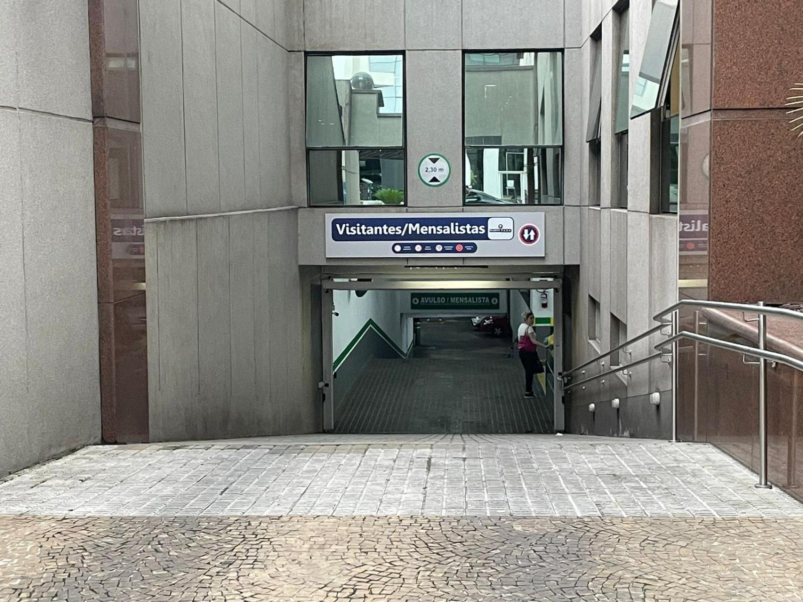 Proximo Metro Paulista, Piscina, Sauna, Academia Apartment